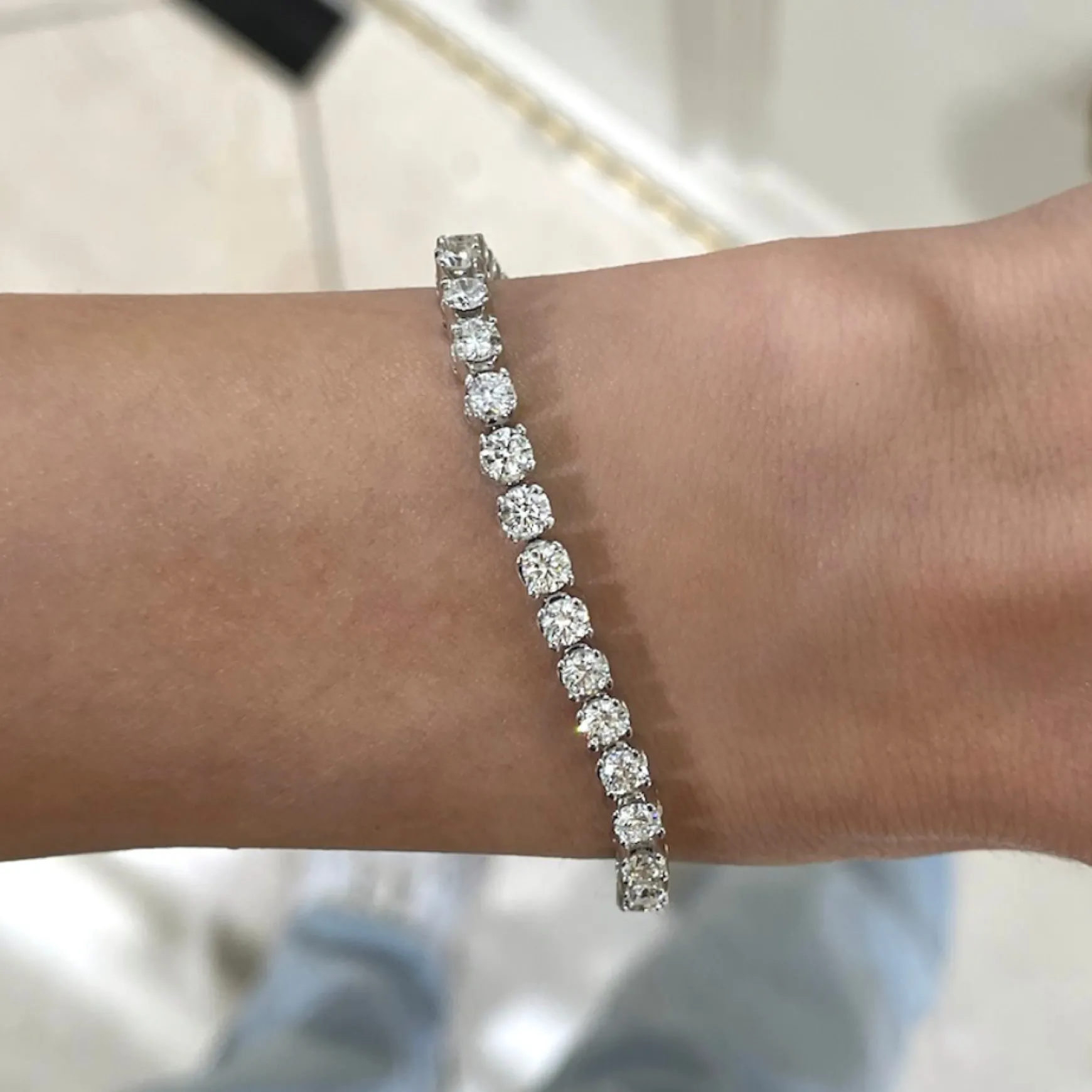 Buttercup Lab Diamond Scalloped Tennis Bracelet 6 ctw
