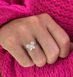 Chloe Baguette Butterfly Ring