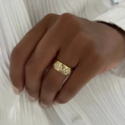Custom 3D Diamond Solid Gold Cigar Band