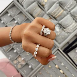 Evelyn Emerald Cut Diamond Band 1.20 ctw