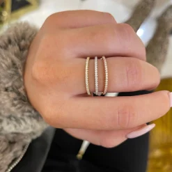 Layla Dainty Diamond Band 0.10 ctw