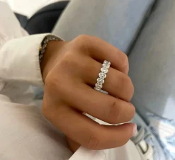 Scalloped Oval Diamond Band 3.80 ctw