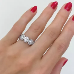 Schwan Oval Diamond Halo Band 1.45 ctw